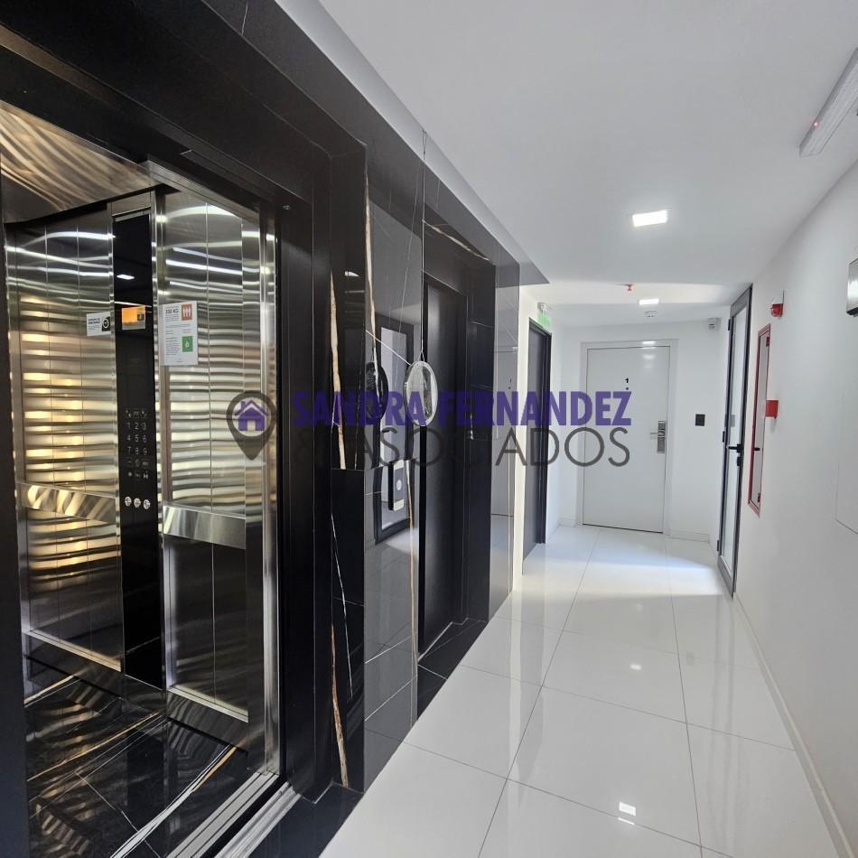 Foto de Neuquen Alquiler Departamento 1 dormitorio NUEVO con cochera. Edificio, imagen 2