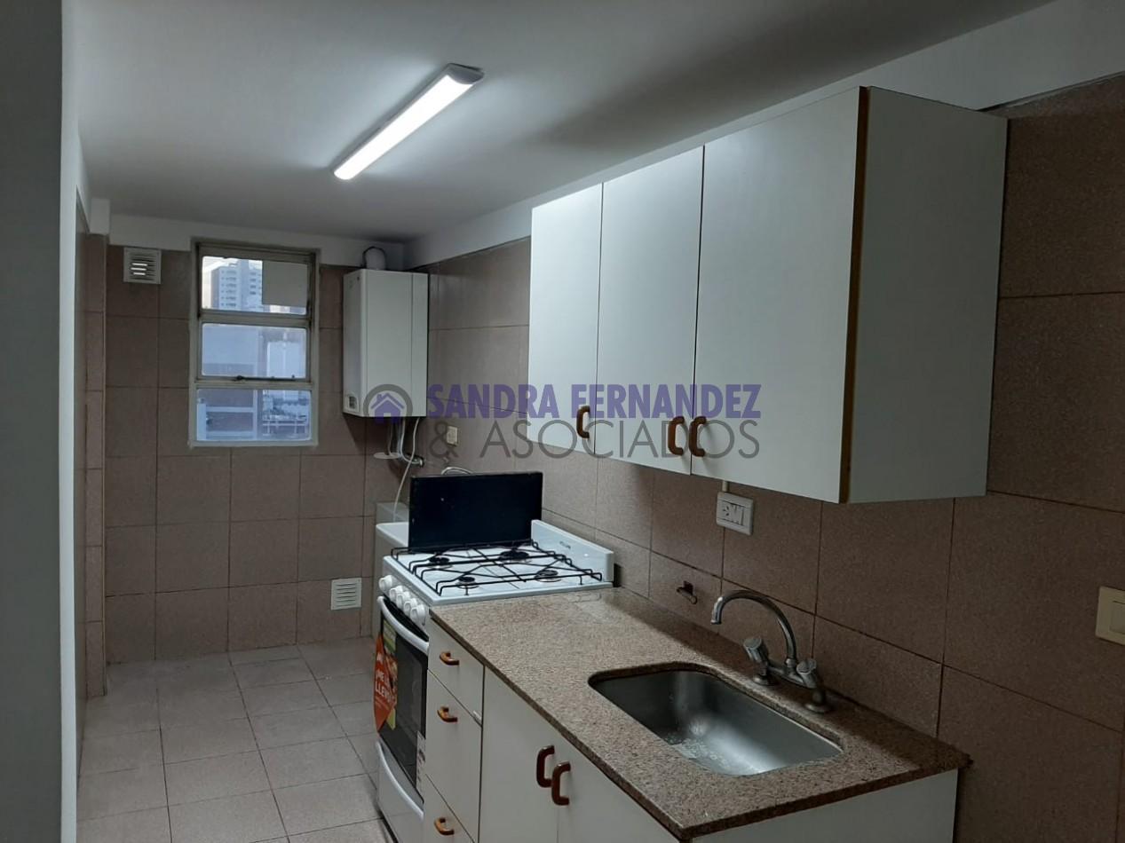 Foto de Neuquen. Alquiler. Departamento 2 dormitorios con cochera Zona, imagen 5
