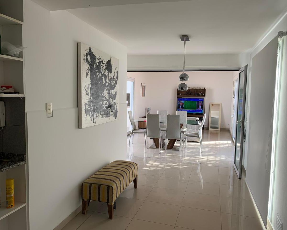 ¡Excelente Casa en Rio Cuarto! 4