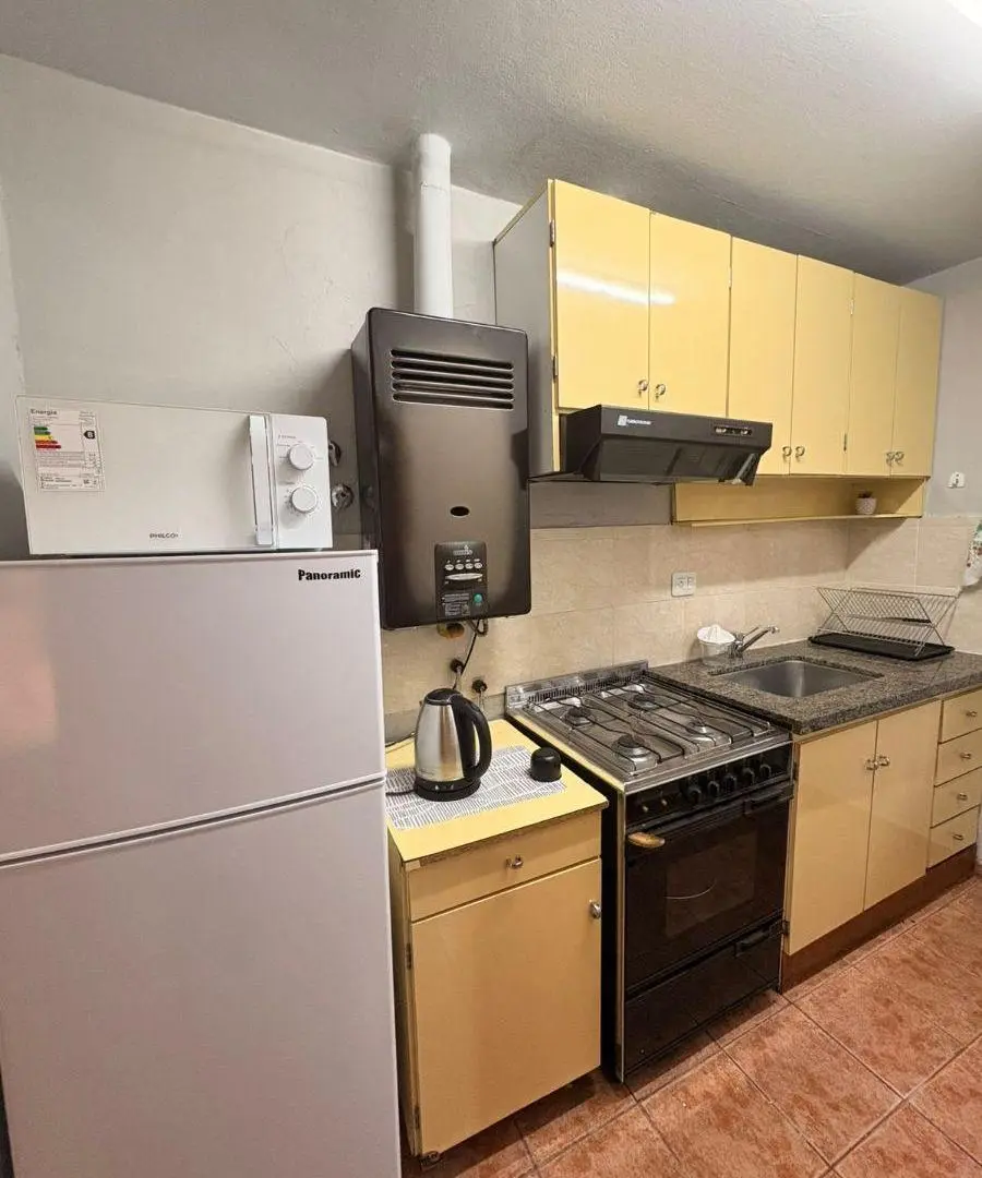 DEPARTAMENTO CON COCHERA AMOBLADO!! 5