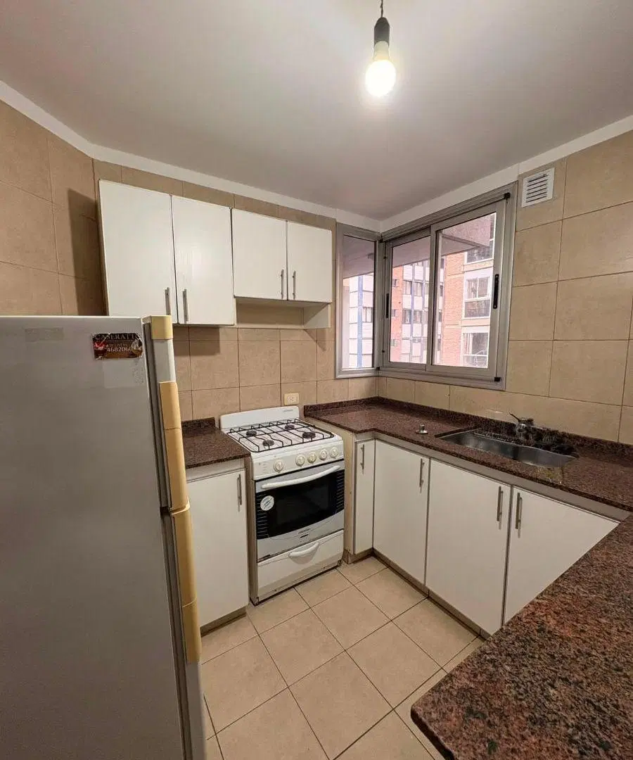 DEPARTAMENTO EN ALQUILER AMOBLADO- 1 DORMITORIO CON BALCON 3