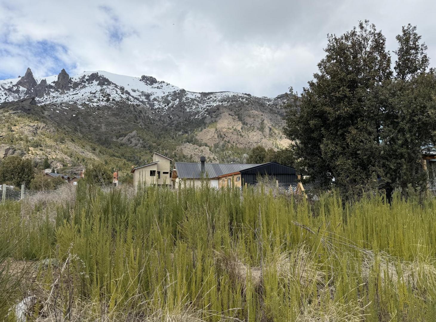 Foto de Terreno en PH con planos aprobados, imagen 3