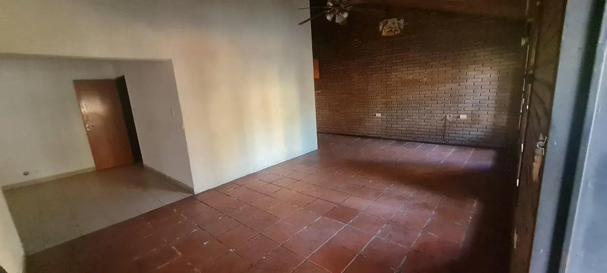RESIDENCIAL VELEZ SARSFIELD CASA EN ALQUILER 3