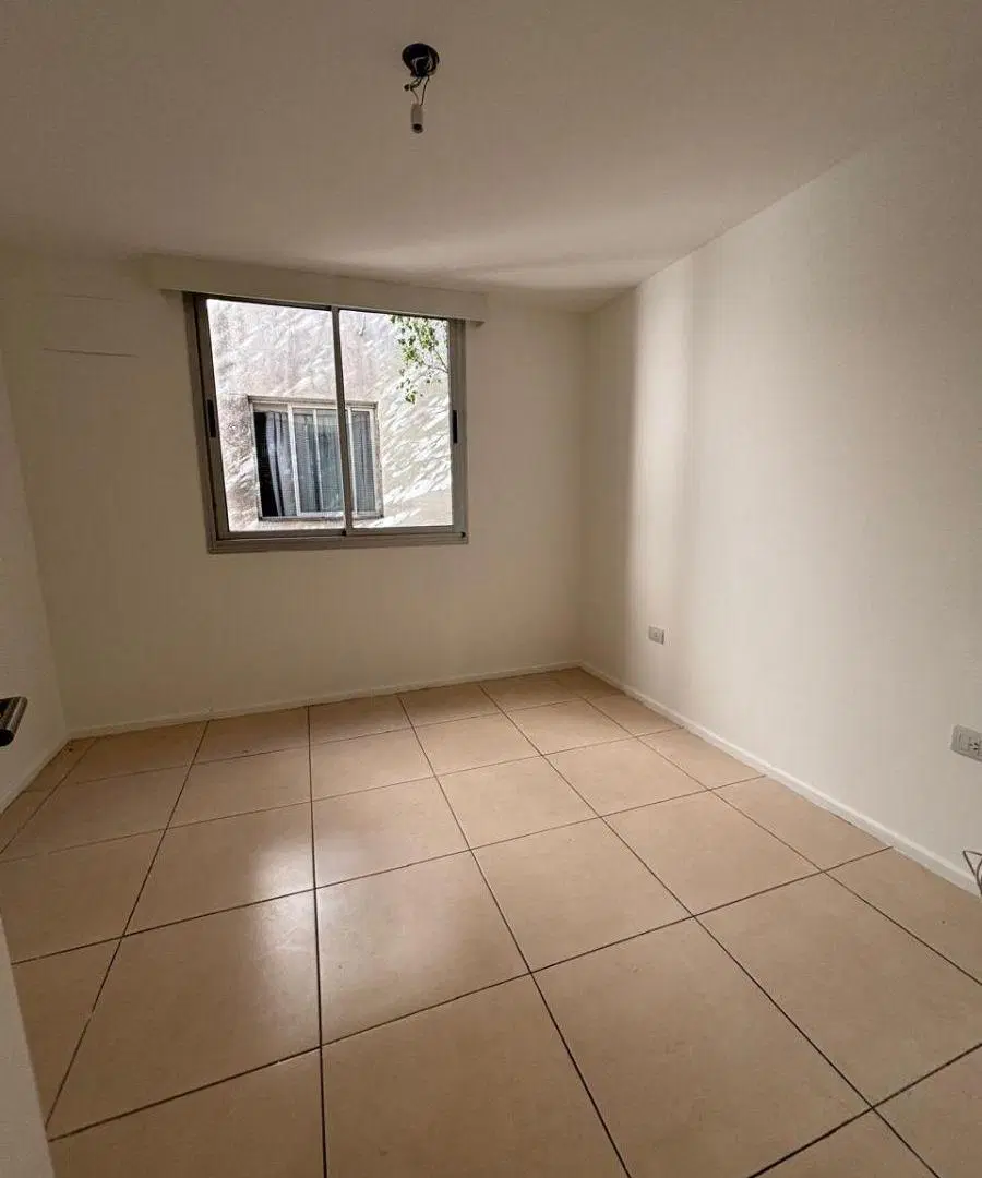 Alquilo Barrio General Paz VIAMONTE AL 200 Mejor Zona Departamento 2 Dormitorios 2