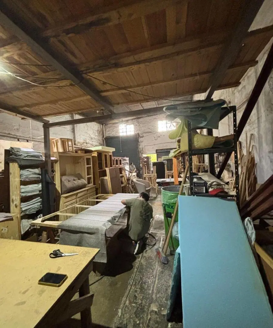 ALQUILO GALPÓN EN B° PUEYRREDON SOBRE CALLE SUIPACHA AL 2300 3
