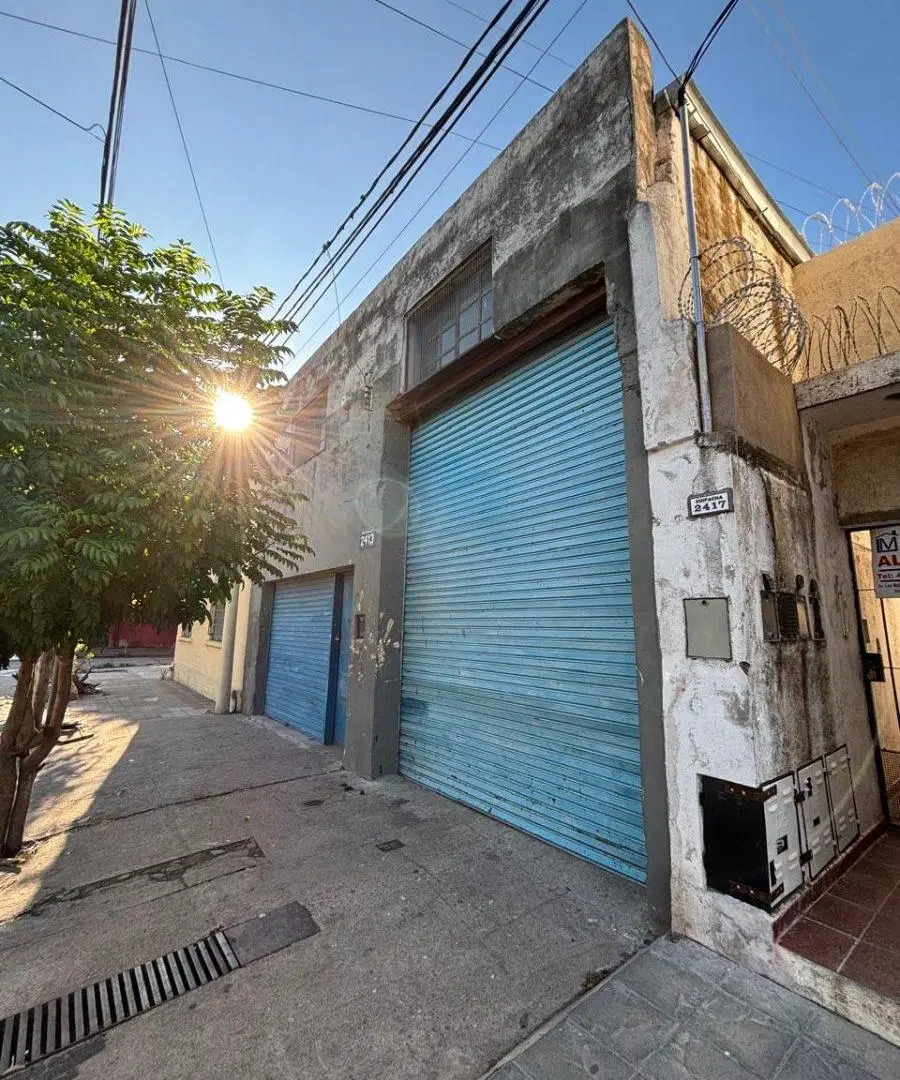 ALQUILO GALPÓN EN B° PUEYRREDON SOBRE CALLE SUIPACHA AL 2300 5