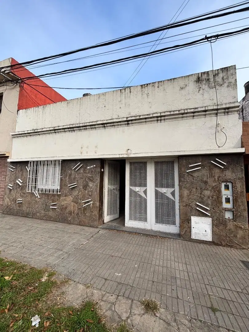 ALQUILER CASA 1 DORMITORIO PUEYRREDON 2700 3