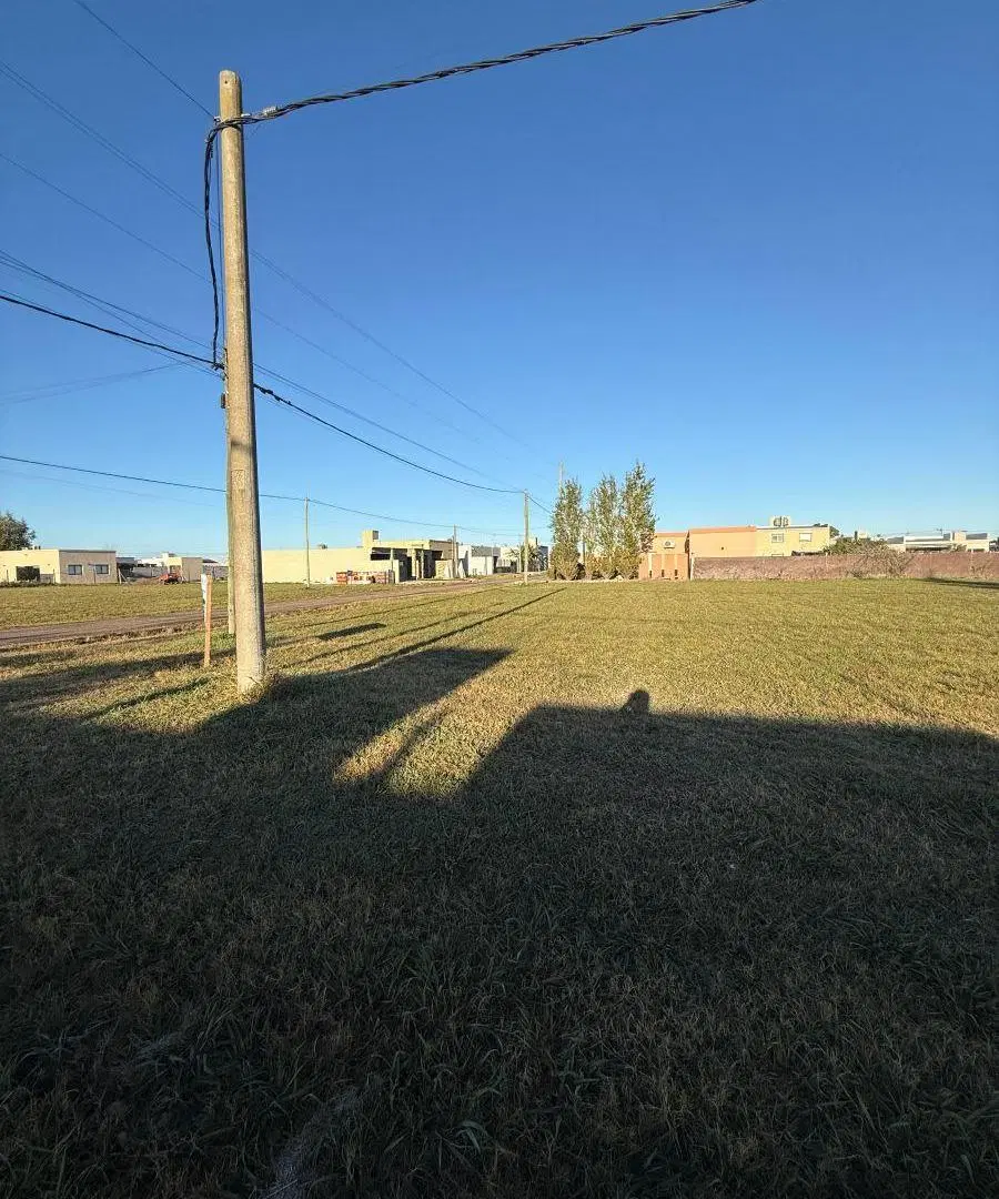 Lote en venta Capitan Sarmiento 3