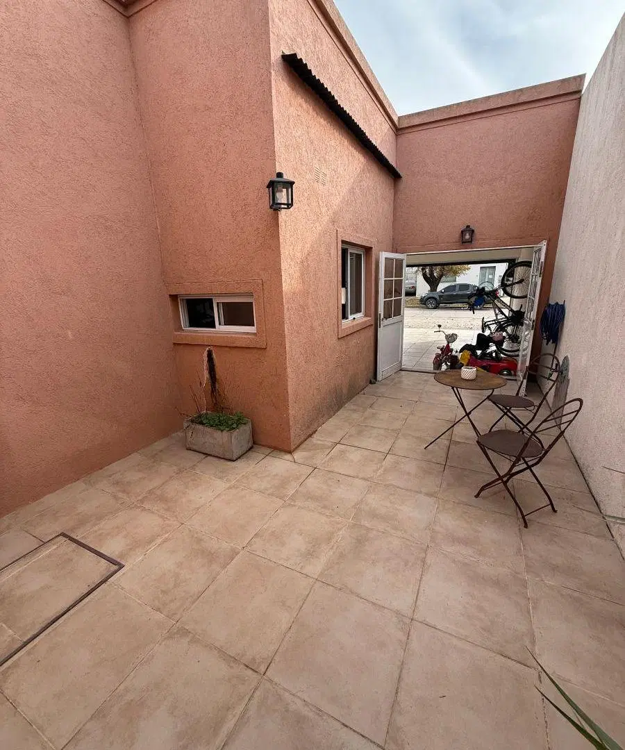 Venta Casa tres dormitorios, Capitan Sarmiento 4
