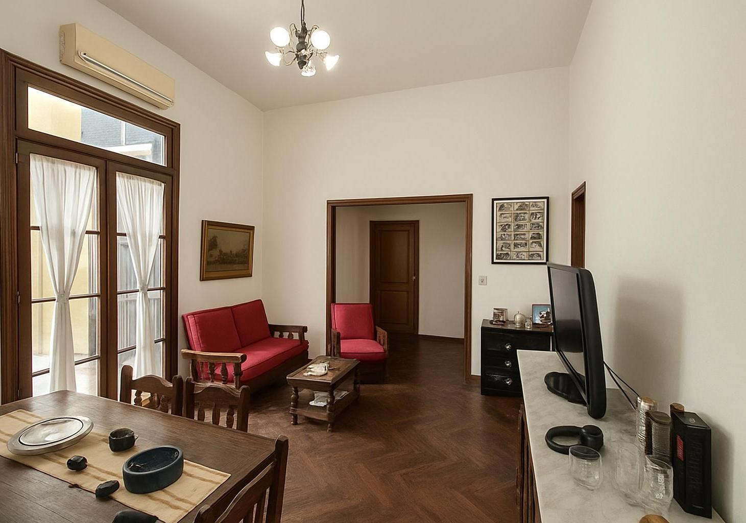 Foto de PH de 60 m² con 3 dormitorios en venta en Almagro Norte, imagen 1