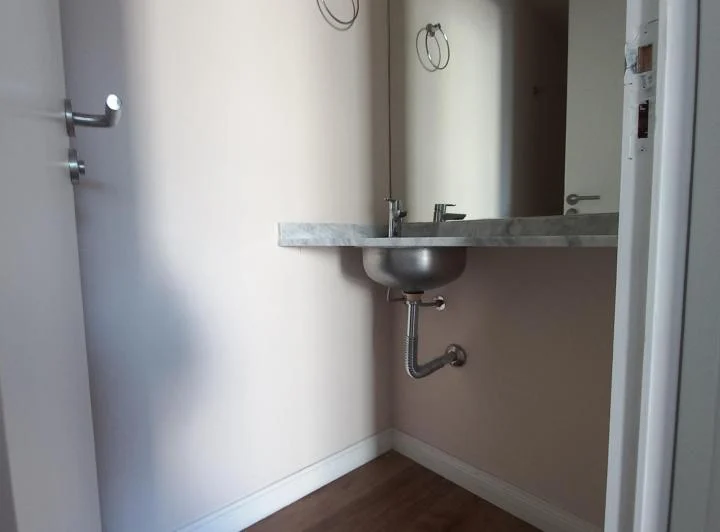 2 AMBIENTES TORRE ICONO ACOYTE BAÑO Y TOILET FULL AMENITIES 4