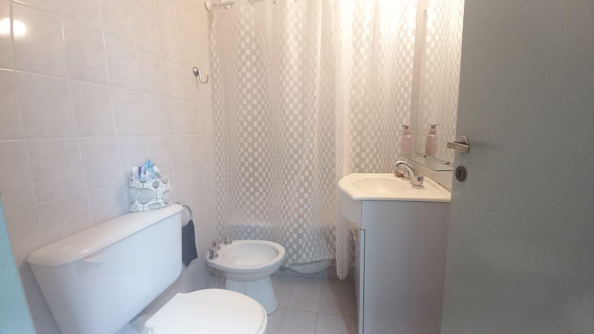 Foto de ALQUILER MONOAMBIENTE / APTO PROFESIONAL / SUM/ PARRILLA / LAUNDRY, imagen 2