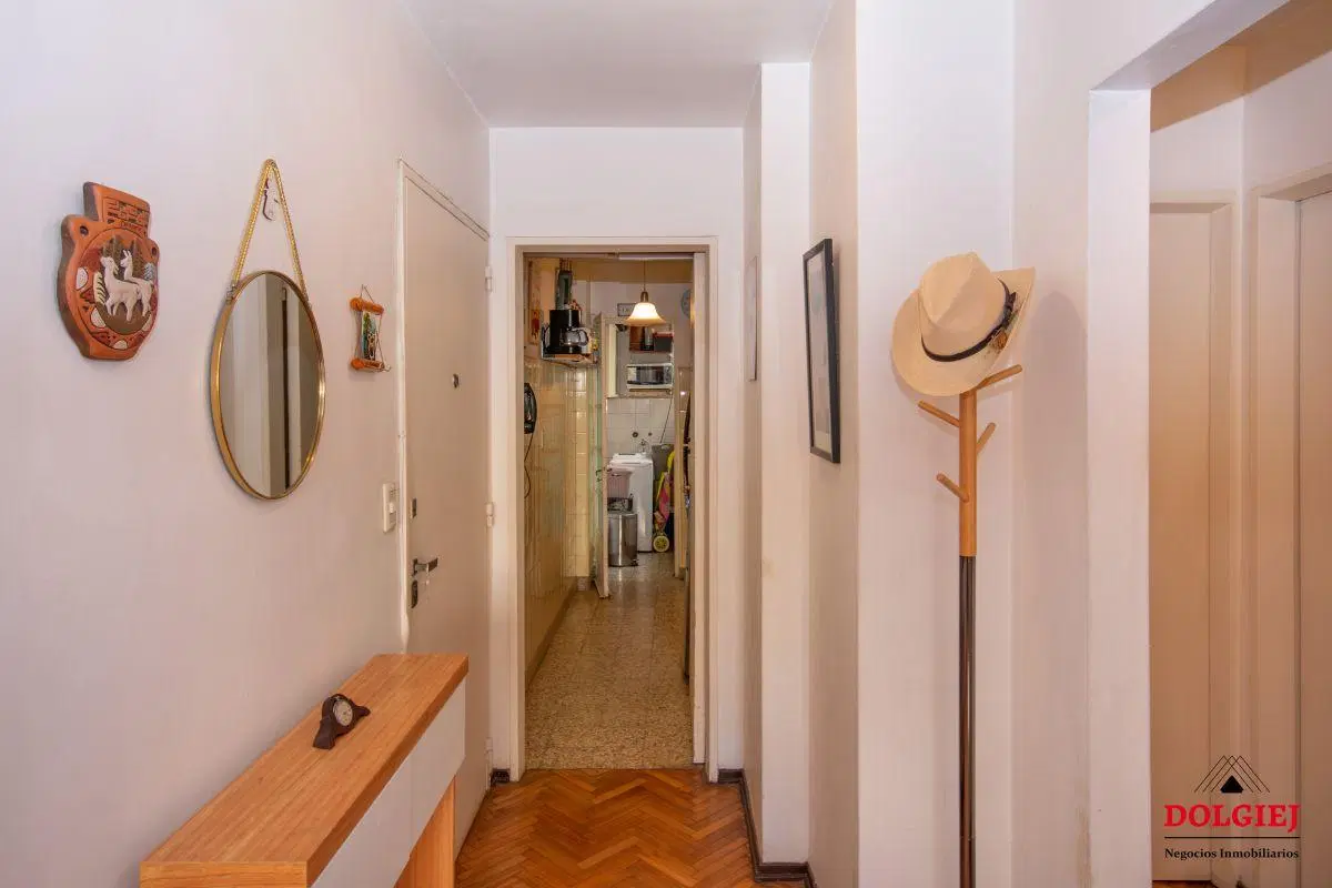3 AMBIENTES CON BALCON AL FRENTE - - COCINA SEPARADA Y LAVADERO INDEPENDIENTE 5