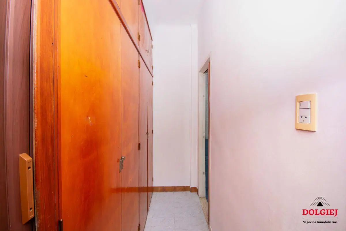 VENTA 2 AMBIENTES PARQUE CENTENARIO APTO CREDITO - MUY BAJAS EXPENSAS - APTO PROFESIONAL 4