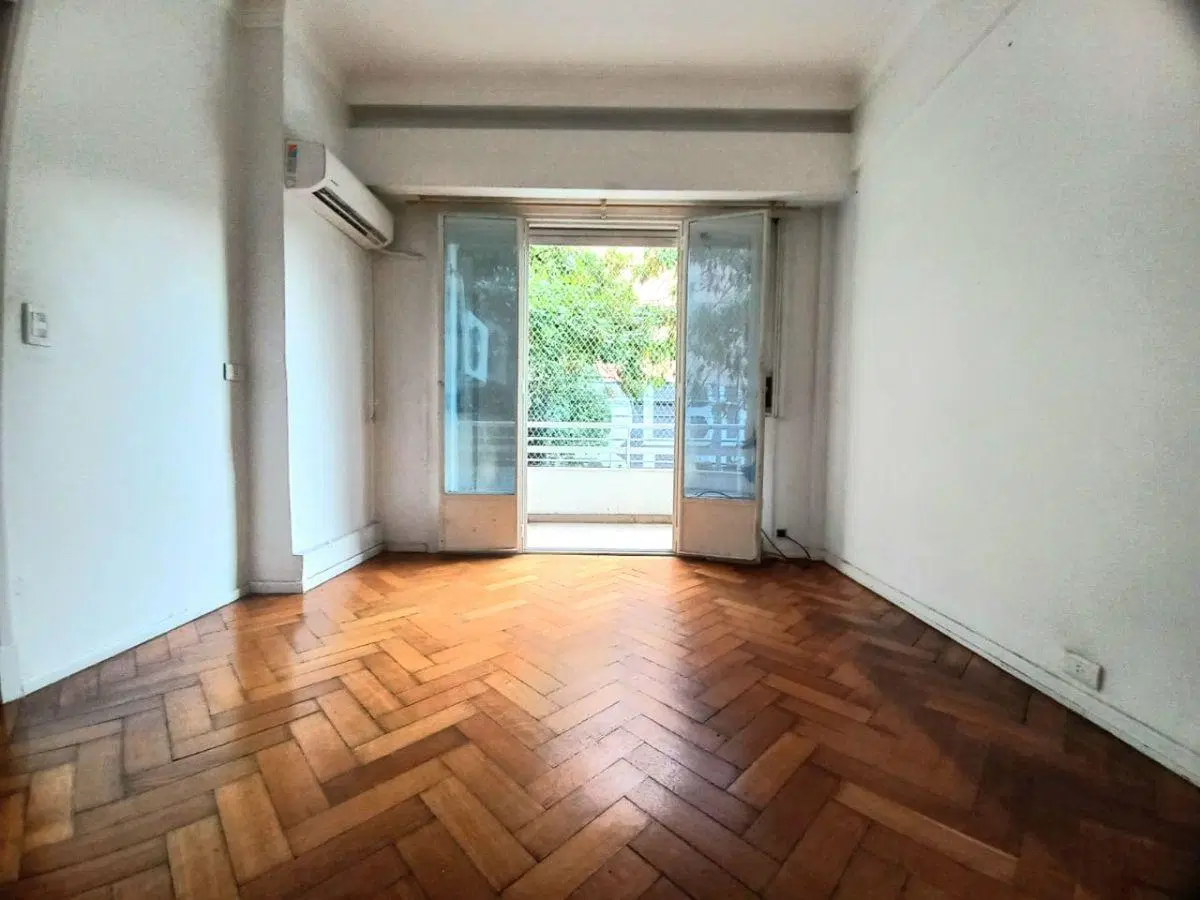 VENTA 2 AMBIENTES/ RECICLADO /APTO CRÉDITO /APTO PROFESIONAL
DOS BALCONES 3