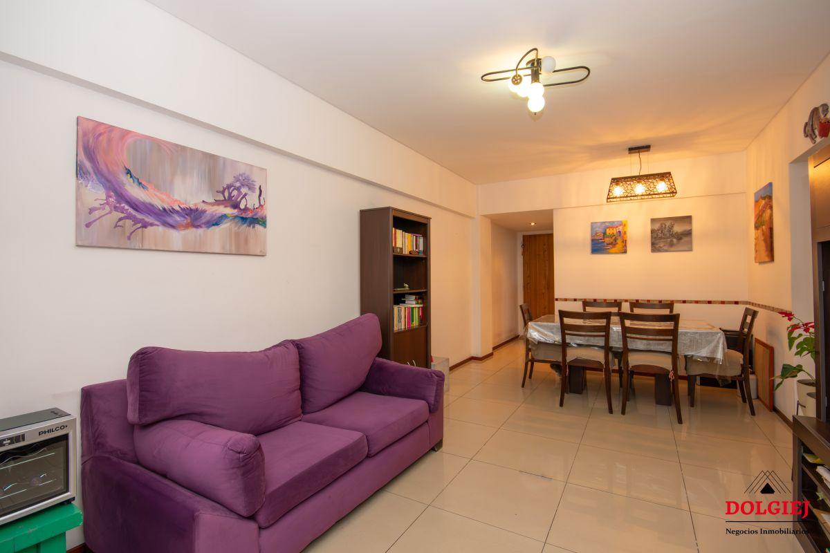 Foto de VENTA CON RENTA VILLA CRESPO 4 AMB C/COCHERA, imagen 2