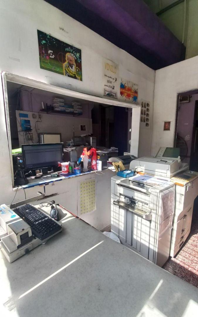 Foto de ALQUILER LOCAL CON DEPÓSITO - APTO TODO RUBRO - LOTE PROPIO 8.66 x 31, imagen 4