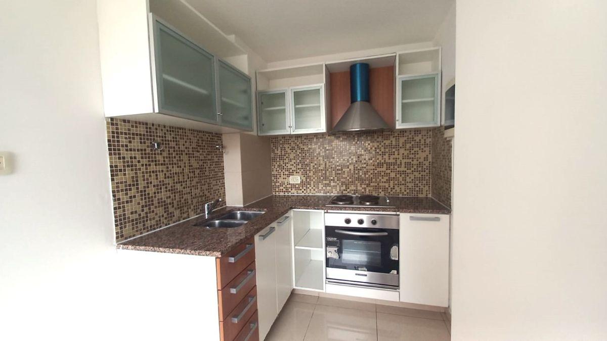 Foto de ALQUILER CABALLITO SEMIPISO DE CATEGORIA 3 AMB C/ ESCRITRIO. 66 M2, imagen 2