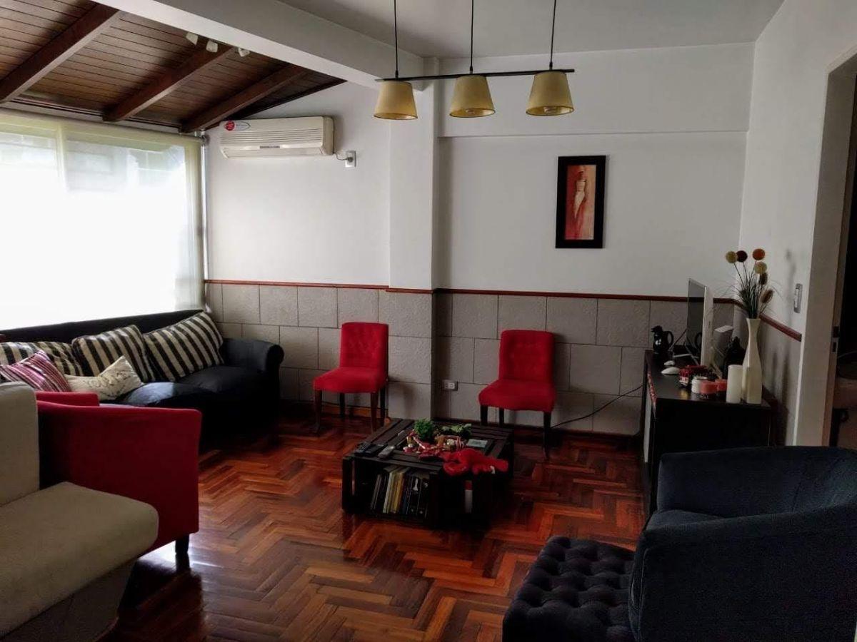 Foto de VENTA PALERMO 3 AMBIENTES EN DUPLEX-COCHERA -FRENTE A UNIVERSIDAD, imagen 2