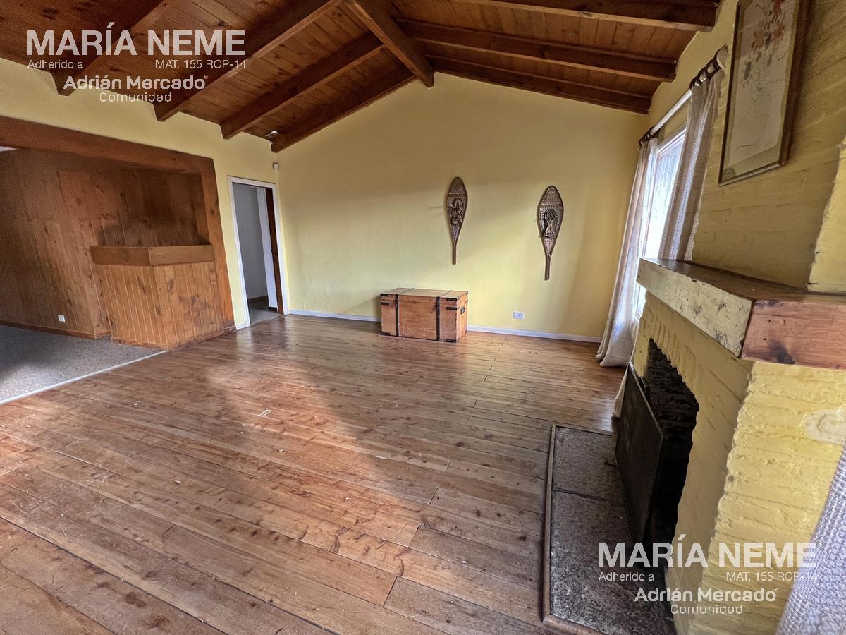 Casa en Venta Bariloche Pinar de Fecha con Amplio Lote a 30 m de Av Pioneros 2