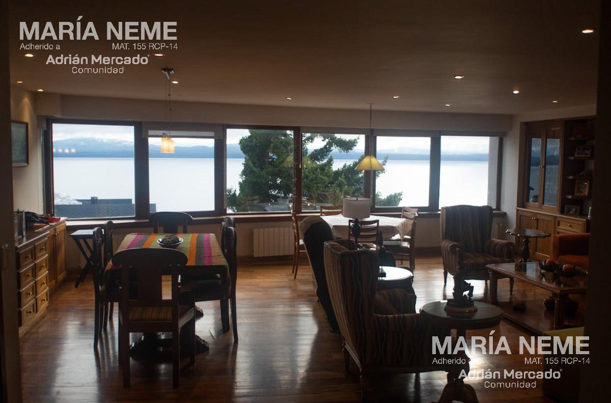 Departamento Exclusivo de 3 Dorm. - Centro de San Carlos de Bariloche 1