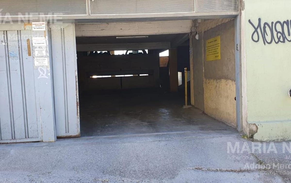 Foto de Cochera en venta centro de Bariloche, imagen 2