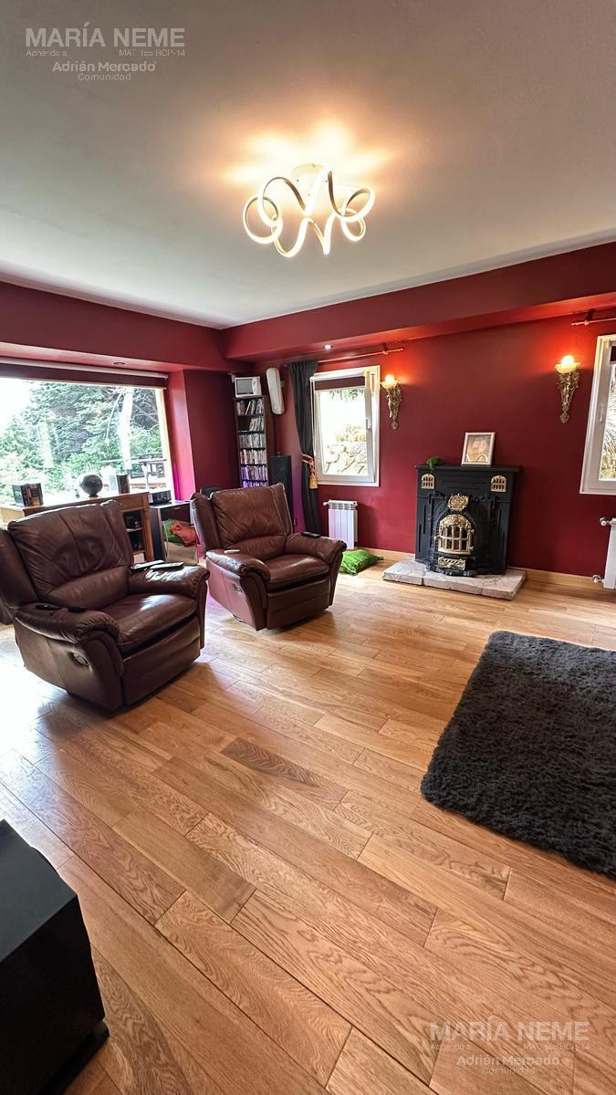 Se Vende Excelente Propiedad en Villa Llao Llao 5