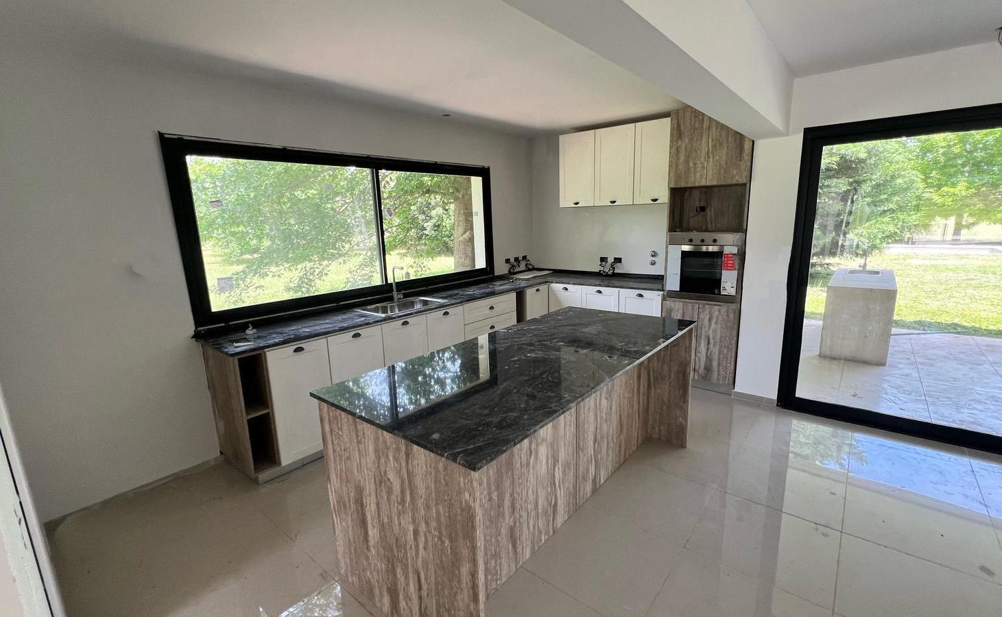 Foto de Casa estrenar en Estancia La Rinconada, imagen 4