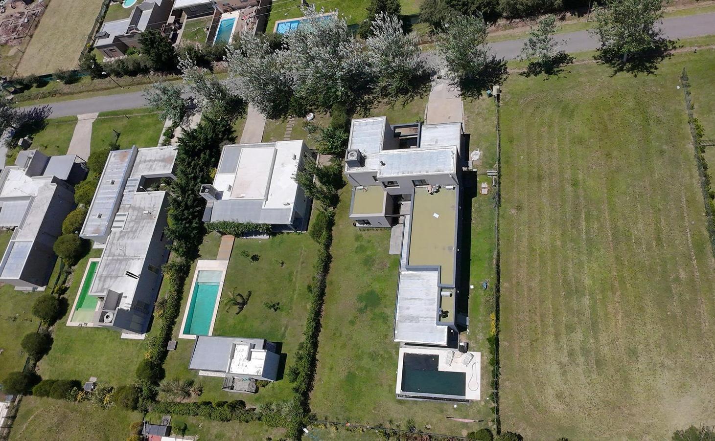 Foto de amoblada alquiler Casa en Puerto Roldan, imagen 3