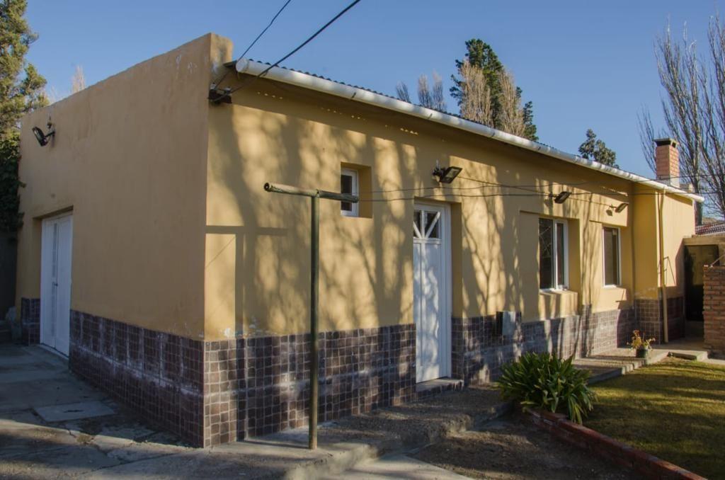Gran Casa en Cañadon Seco, Amplia y con Quincho Independient 4