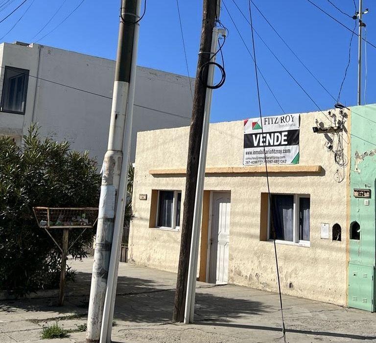 Oportunidad! Lote Centrico en Venta, Caleta Olivia 3