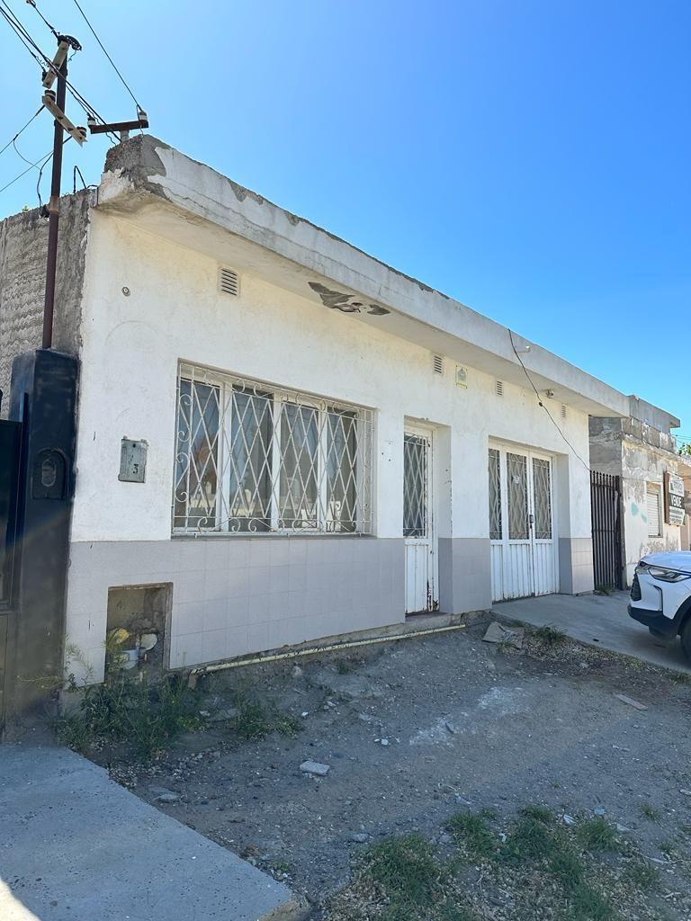 Venta de Casa 3 Ambientes en Centro, Caleta Olivia 3