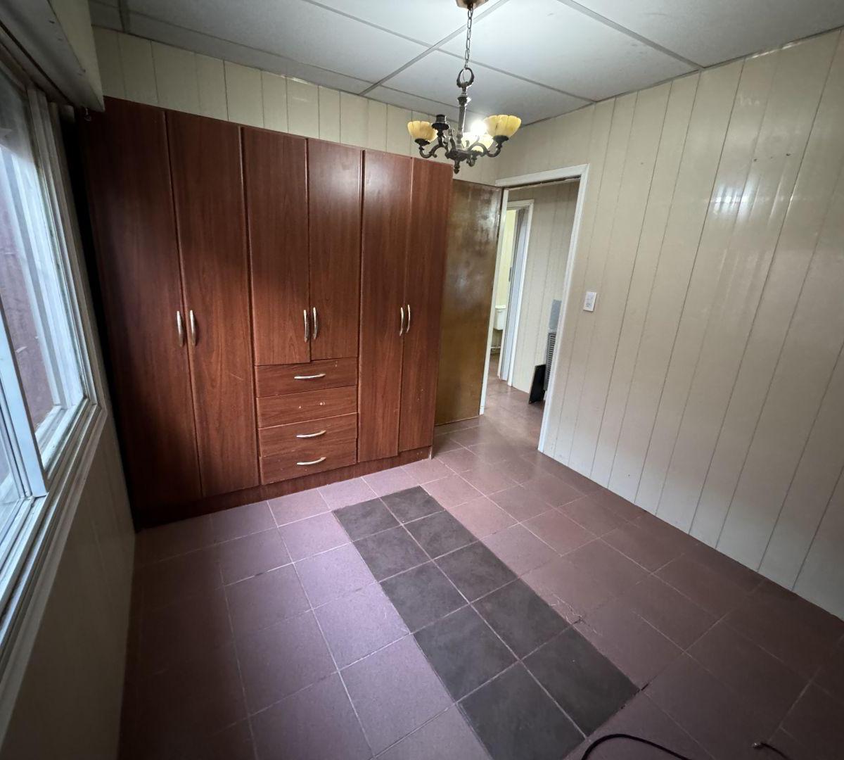 Retasado! Venta de Casa 3 Ambientes Céntrica, Caleta Olivia 5