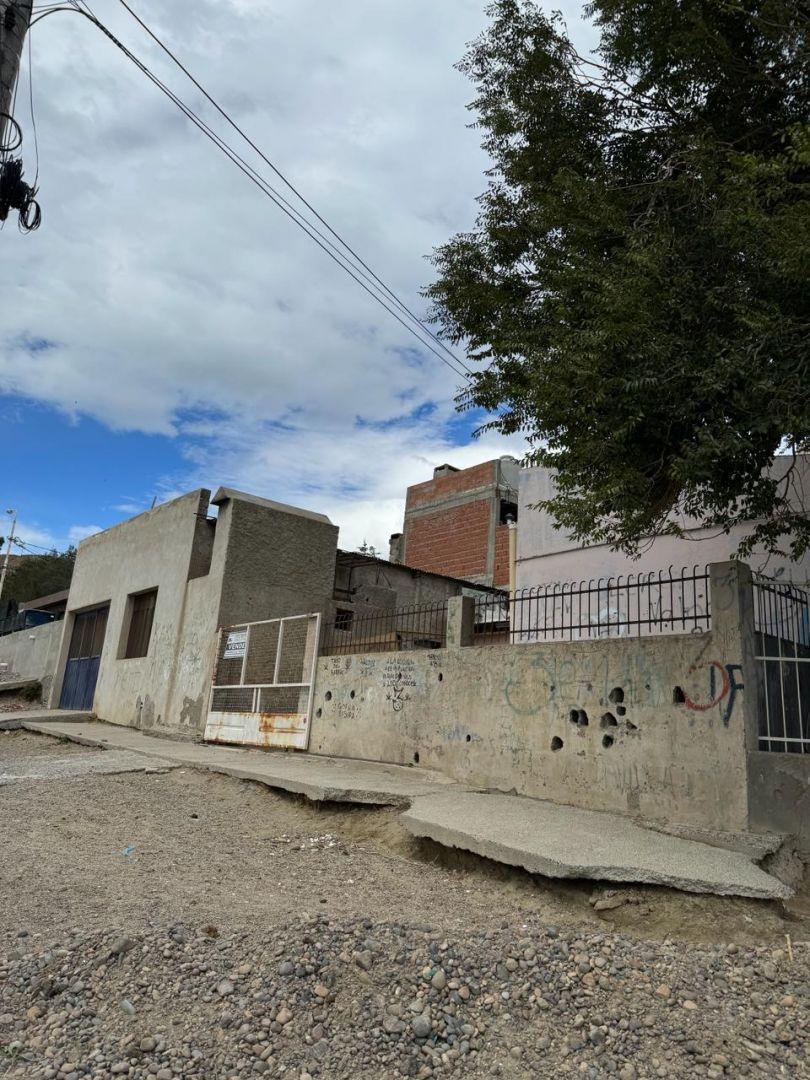 Venta Casa y Galpon, Esquina, Bº 3 de Febrero, Caleta Olivia 5