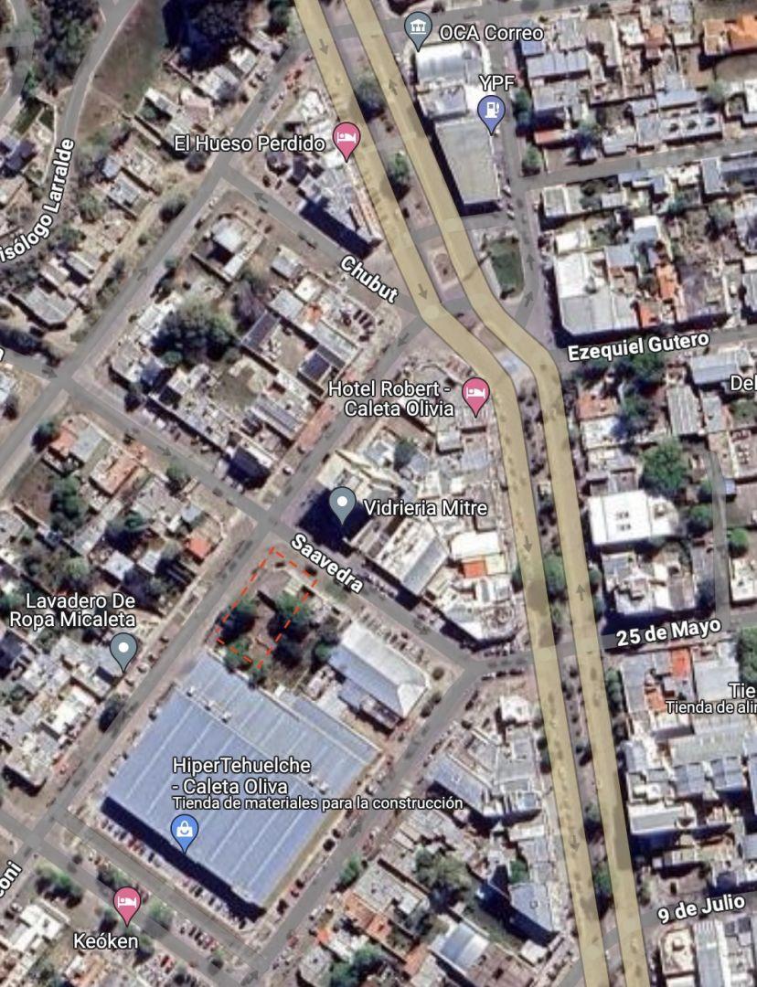 Venta de Gran Esquina Centrica de 911 m² 2