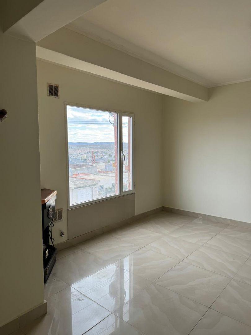 Oportunidad! Venta de 5 Deptos, B^ Chalten, Caleta Olivia 3