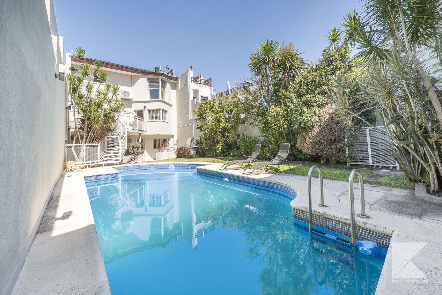 Foto de VENTA DE IMPONENTE CASA EN VILLA DEL PARQUE, CABA, imagen 2