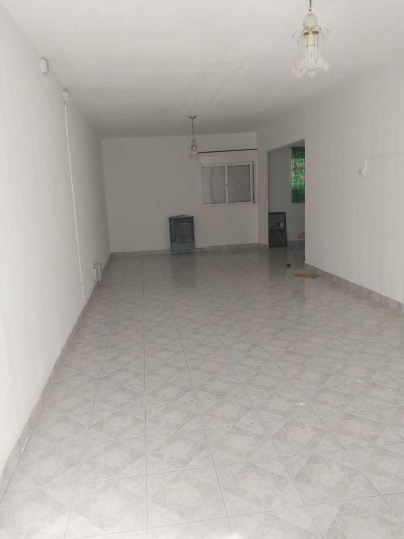 Foto de VENTA DEPTO 4 AMBIENTES, Bº GREGORES, CALETA OLIVIA, imagen 1