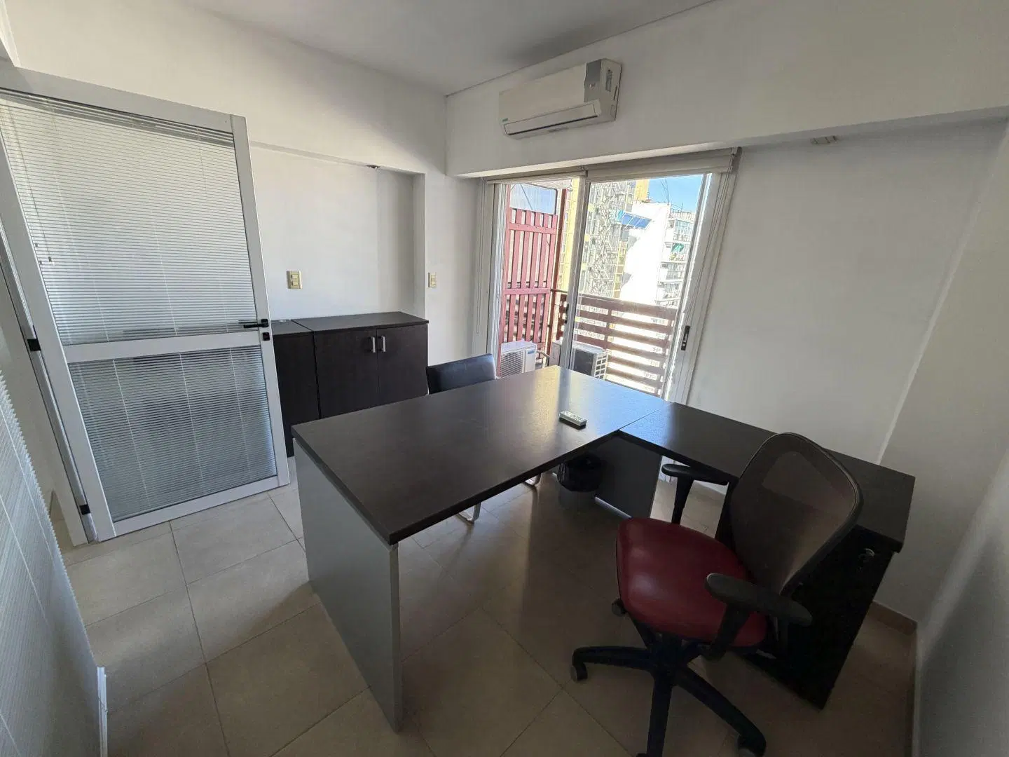 ALQUILER OFICINA AMOBLADA, CALLAO Y CORRIENTES, BALVANERA, CABA 4