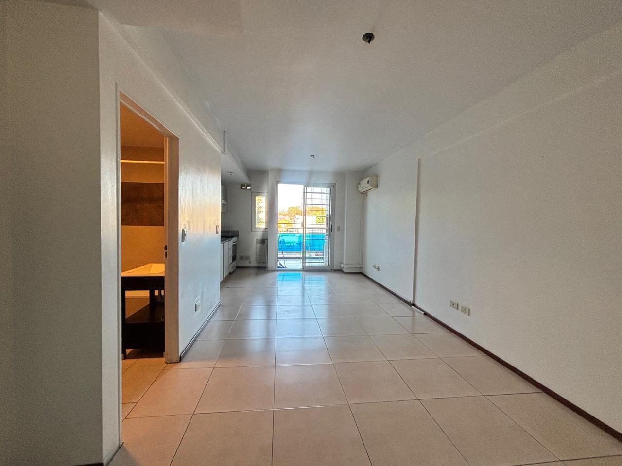 Foto de VENTA MONOAMBIENTE AL FRENTE C/ COCHERA, VILLA URQUIZA, CABA, imagen 1