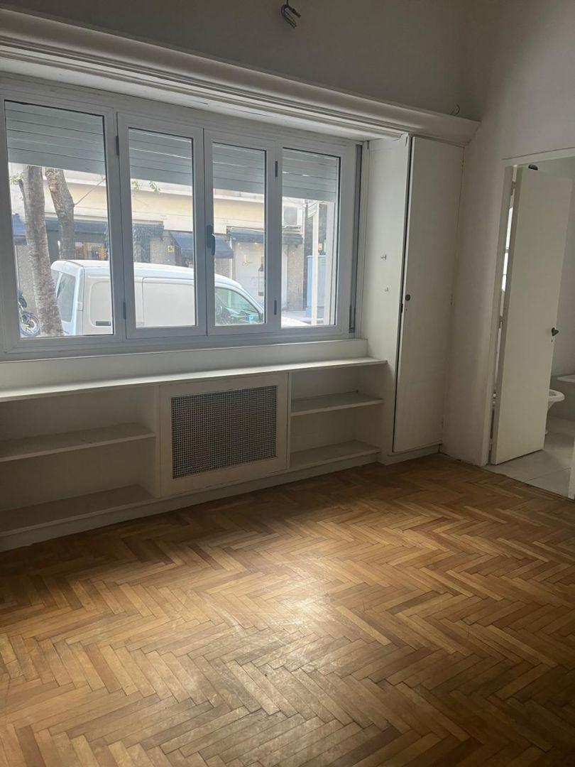 Foto de VENTA DEPTO PB AL FRENTE EN CORAZON DE RECOLETA, imagen 2