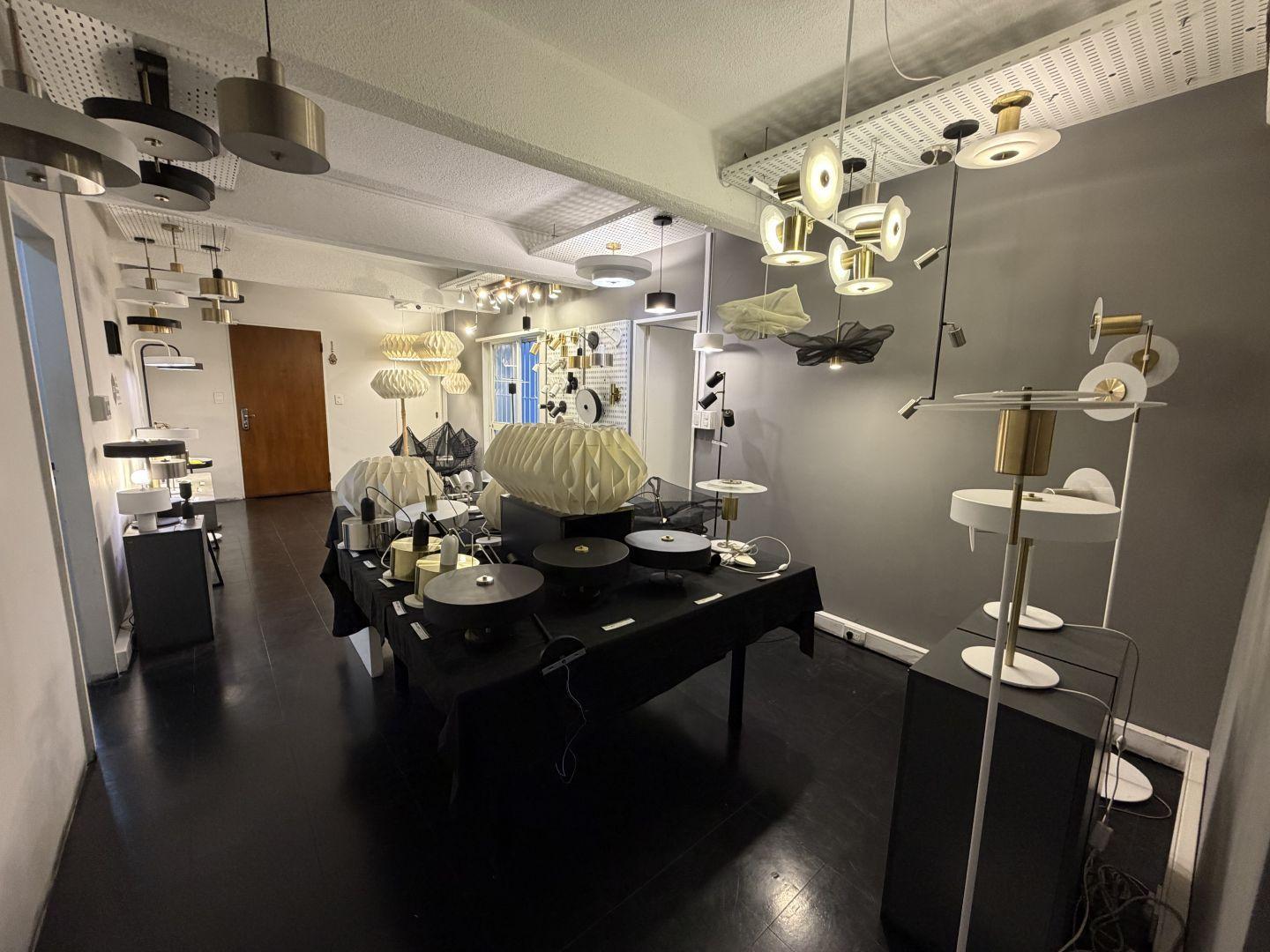 Foto de VENTA DE AMPLIA Y LUMINOSA OFICINA, RECOLETA, imagen 5