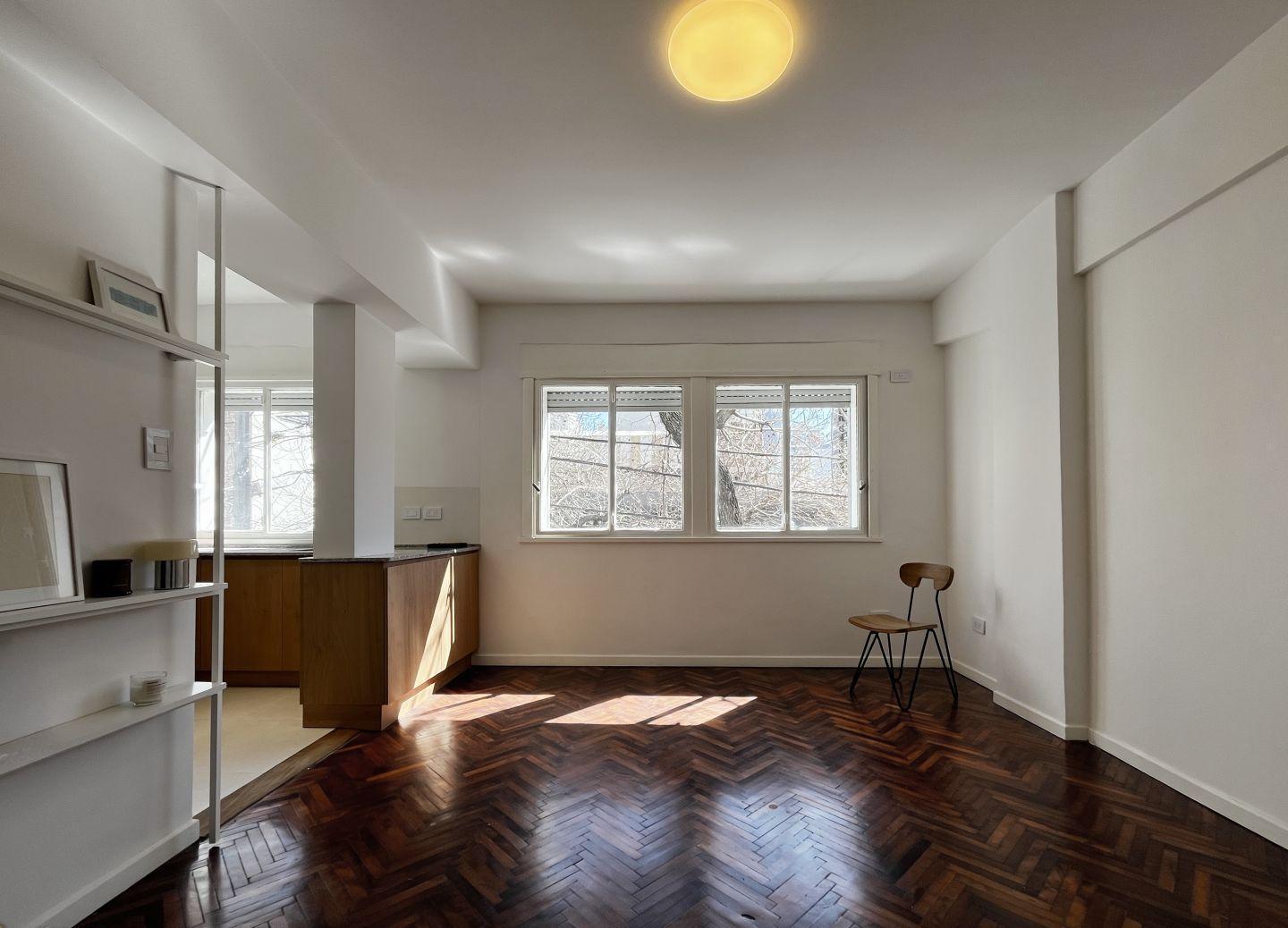 Foto de Venta 3 ambientes muy luminoso al frente en esquina s/ Cabildo, Nuñez, imagen 2
