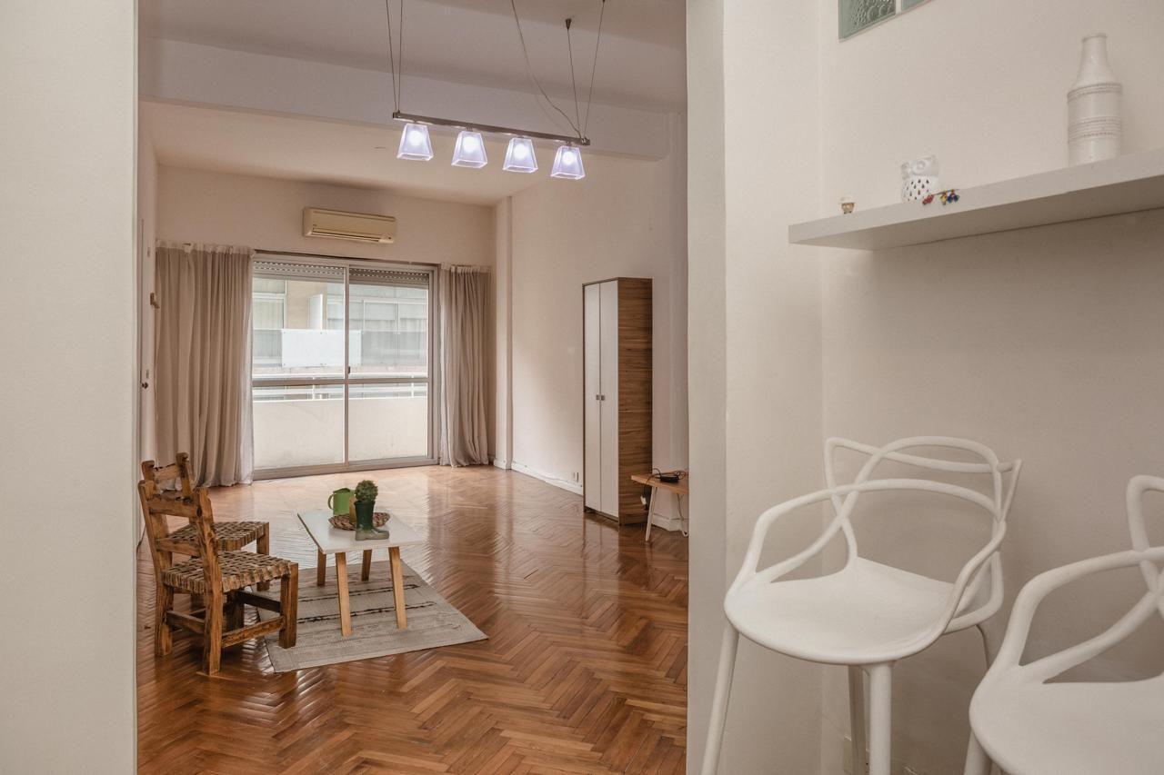 Foto de Venta luminoso monoambiente al frente con balcón, Recoleta, CABA, imagen 5