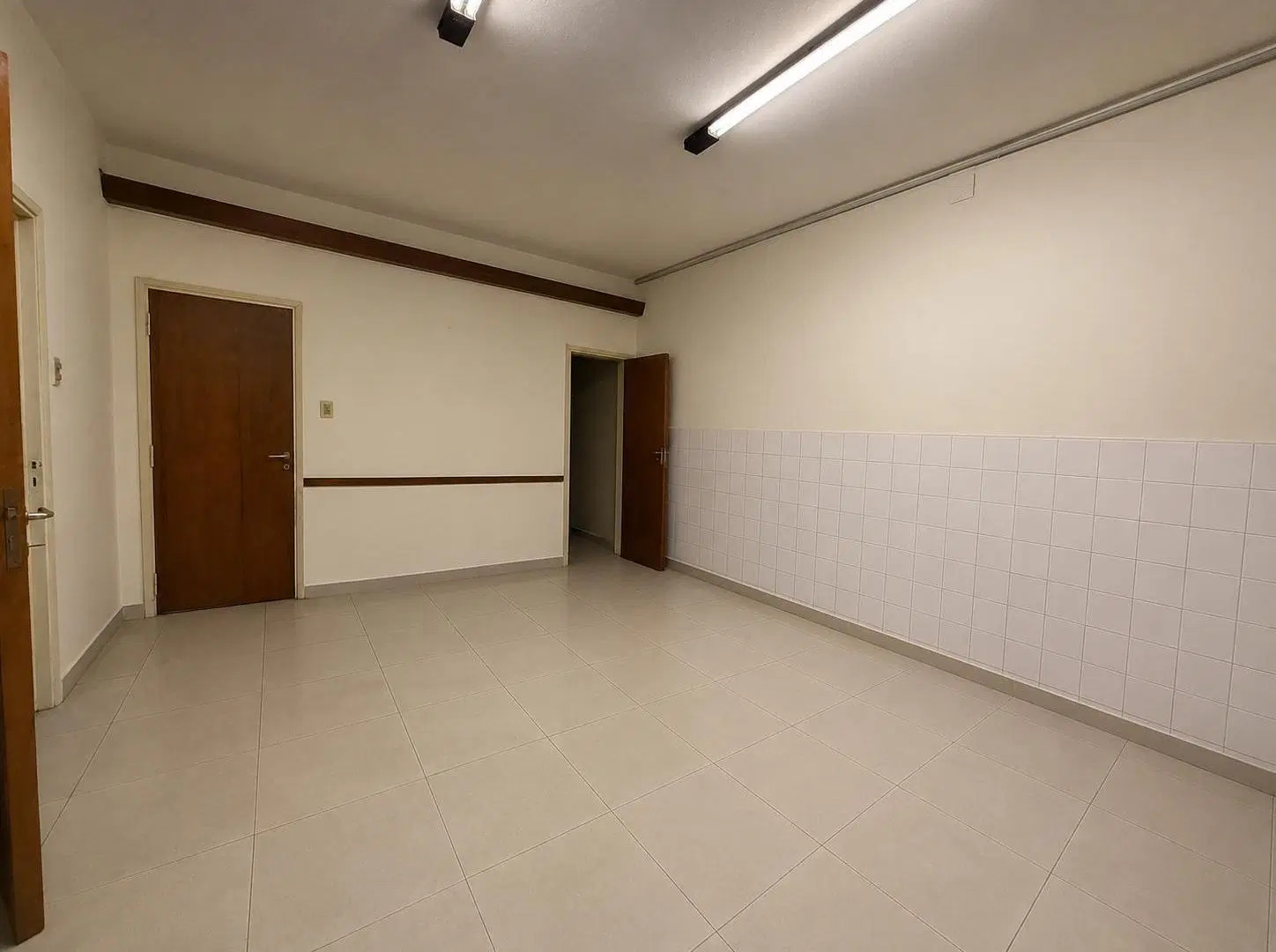 Oficina / consultorio en alquiler, zona tribunales 5