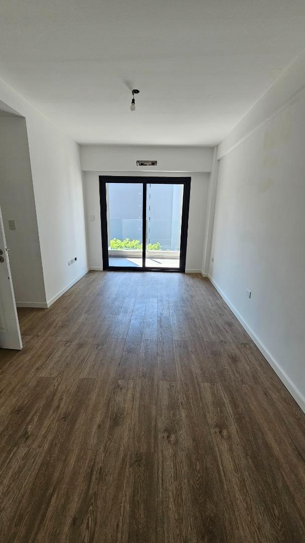 Foto de Villa Luro Piso 3 Amb 2 Baños Amplio Balcon Con Parrilla, imagen 2