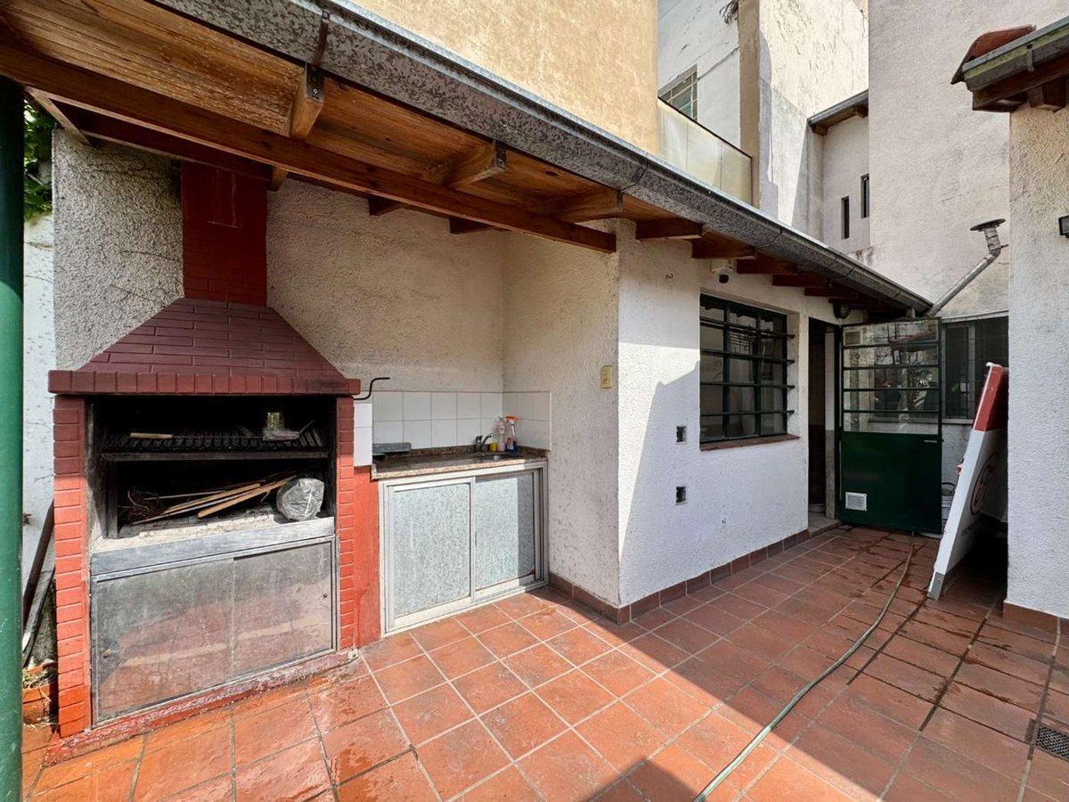 Casa Venta 5 Ambientes Velez Sarsfield Cochera 4