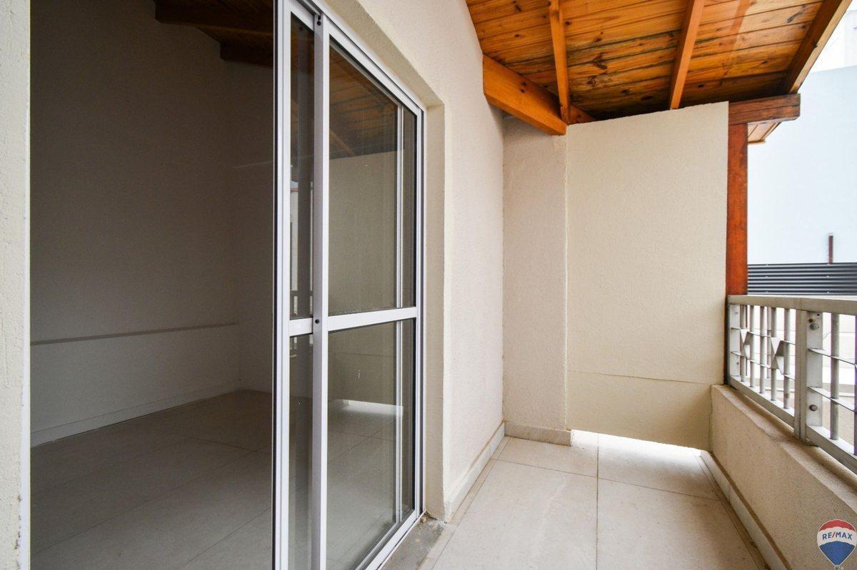 Venta PH 7 Ambientes Velez Sarsfield con Cochera 2