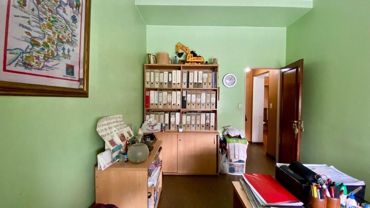 Casa 5 Ambientes Venta Haedo Cochera Quincho 4