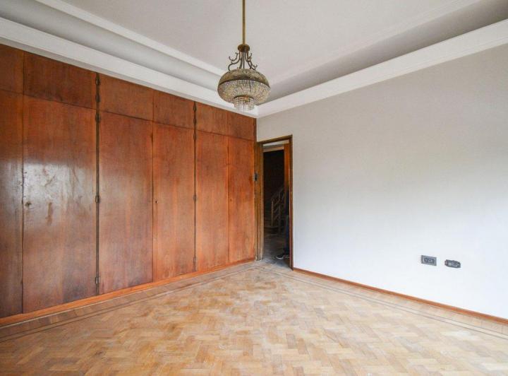 VENTA PH 7 AMBIENTES VELEZ SARSFIELD CON COCHERA 4